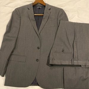 J. Crew Ludlow Suit. Medium grey. 40L. 32x32 pants.